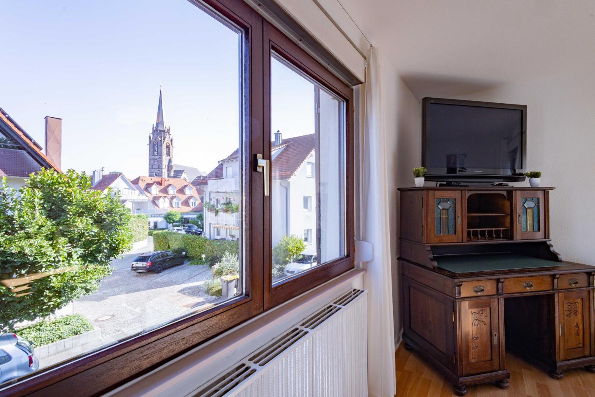 Apartment Charmante -altes Kino- 2sz-2bad-terrasse-netflix Baden-Baden